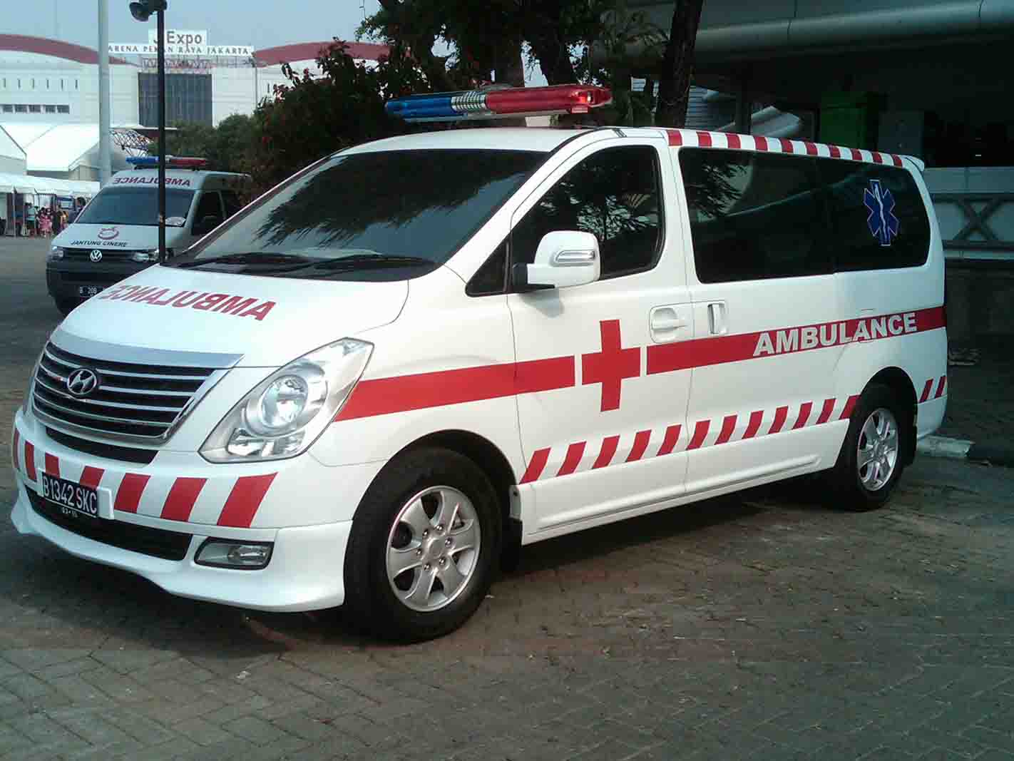 Karoseri Mobil  Ambulance Hyundai H1 Karoseri Mobil  Ambulance